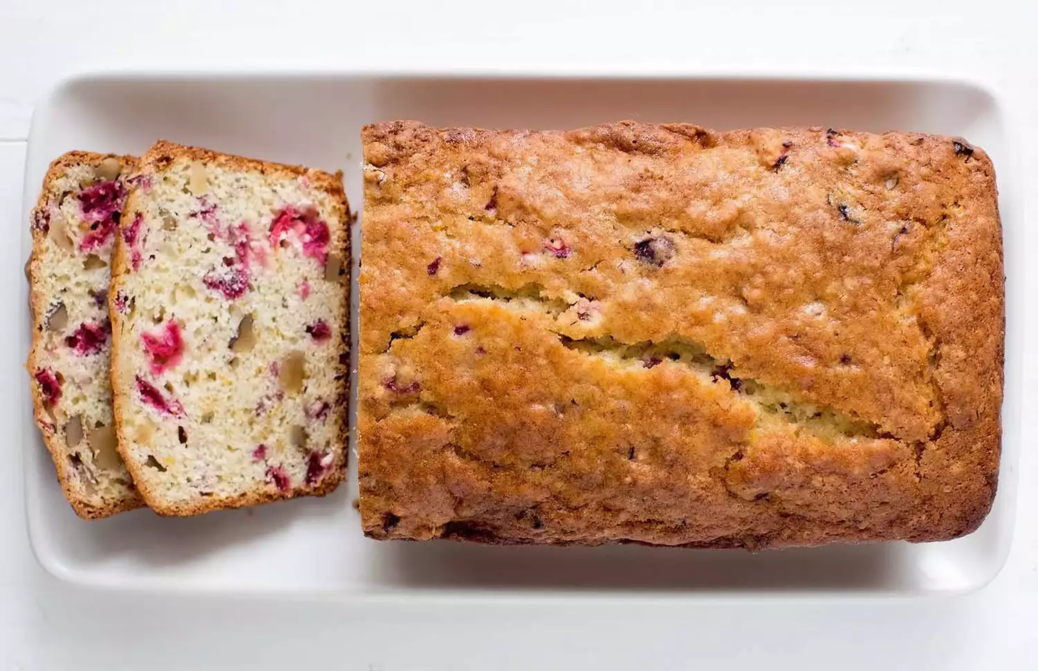 Pane alle Noci con Mirtilli Rossi e Arancia: Dolce Profumato delle Feste