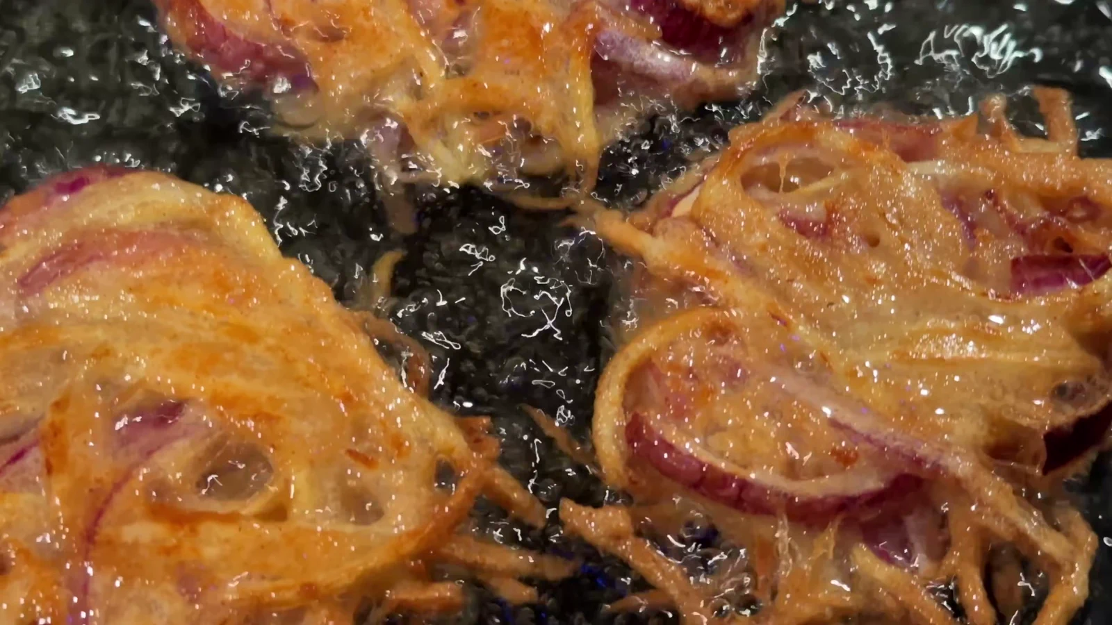 Frittelle di patate e cipolle croccantissime - Foto 2