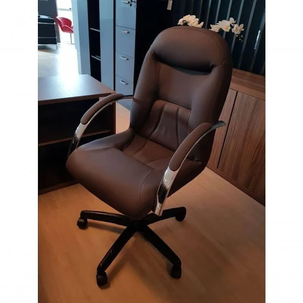 2 - Poltrona Ergonômica para Escritório em Casa