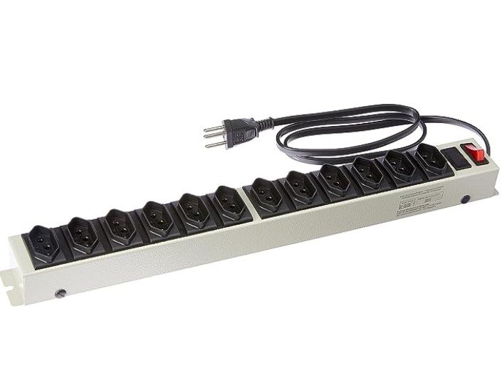 10 - Filtro de Linha Power Line de 12 Tomadas em Gabinete Metálico, PL12T – Multicraft