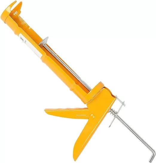 8 - Aplicador De Silicone - Ideal para selar juntas e cantos com precisão - Ferrari