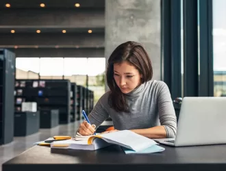 Top 10 Livros Que Todo Engenheiro Civil Precisa Ler