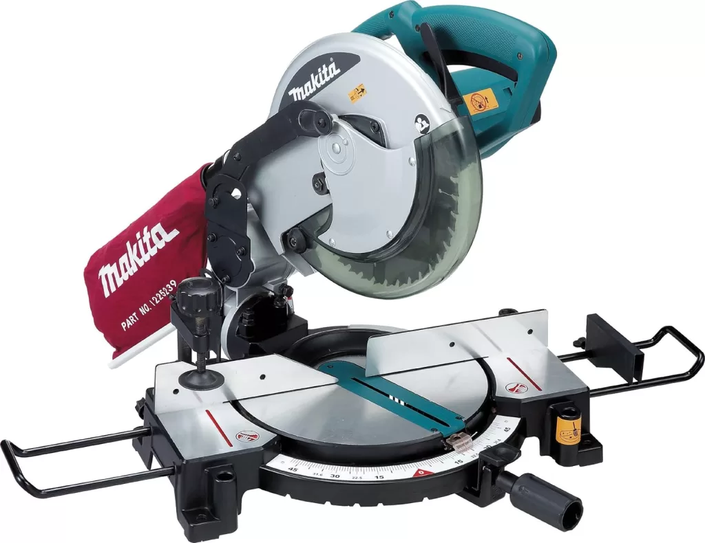 5 - Serra De Esquadria 255mm (10pol) - Makita